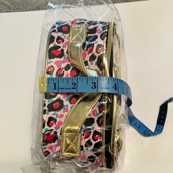 Juicy Couture Pink Leopard Pattern Cosmetic Train Case NWT - Picture 9 of 12